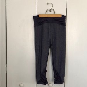 Lululemon cropped leggings